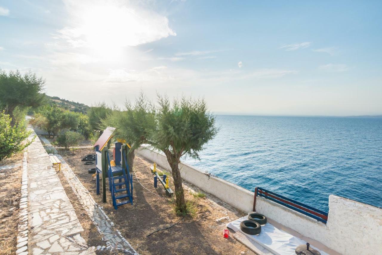 Epipleon Suites Agioi Apostoloi  المظهر الخارجي الصورة